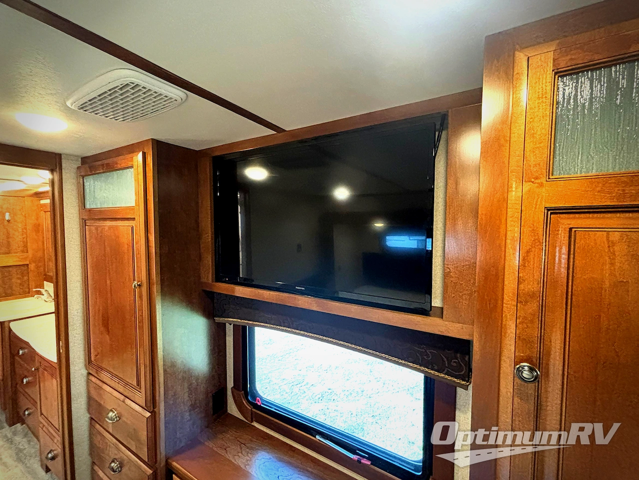 2017 Redwood Redwood 390WB Photo 17