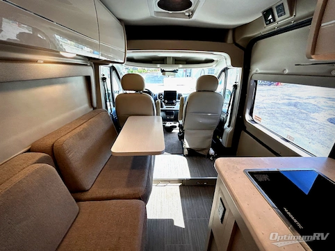 2023 Thor Rize 18M RV Photo 2