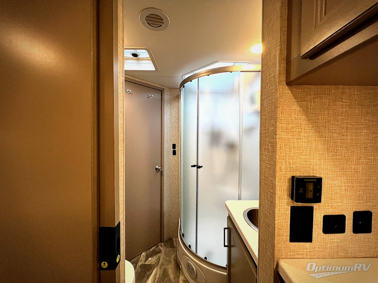 2023 Thor Quantum LF31 E450-V8 Photo 25