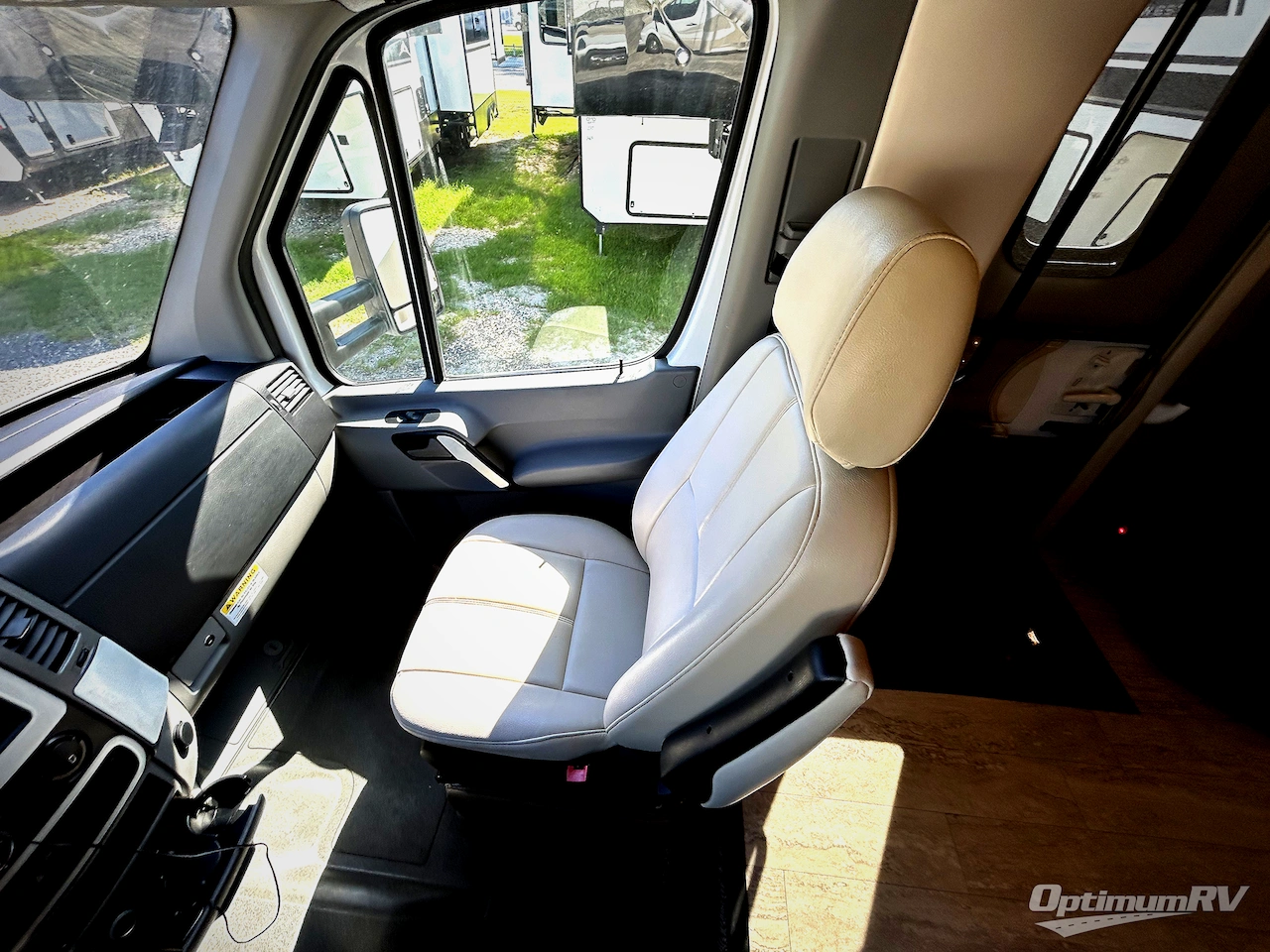 2018 Thor Gemini 24LP Photo 5