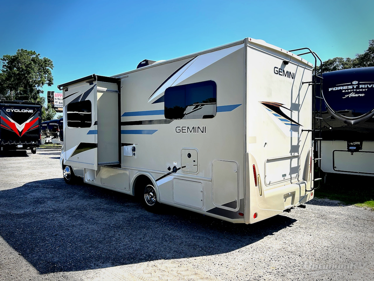 2018 Thor Gemini 24LP Photo 3