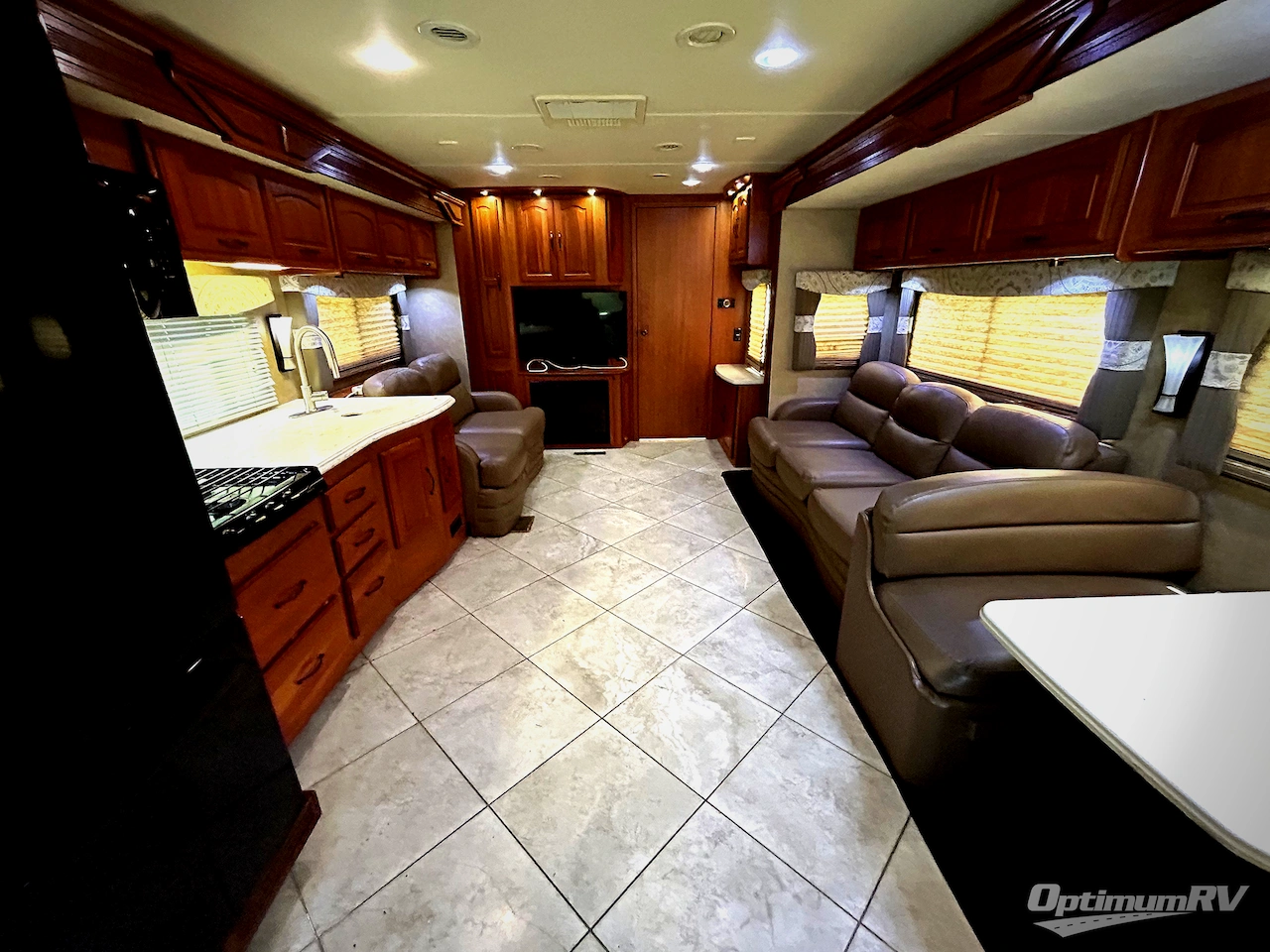 2013 Coachmen Sportscoach Cross Country 405FK Photo 3