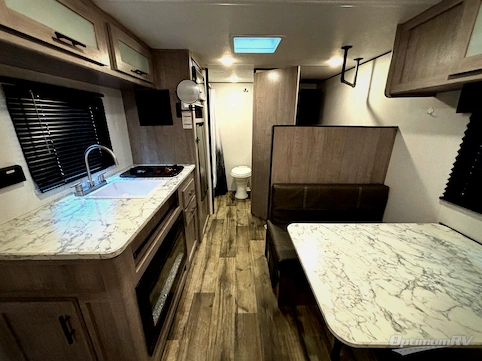 2024 Dutchmen Coleman 17B RV Photo 2