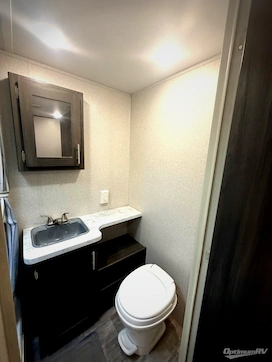 2020 Shasta Shasta 29RK RV Photo 4