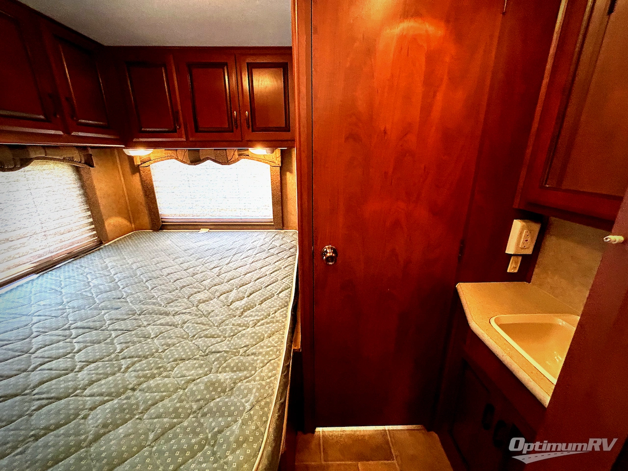2011 Forest River Sunseeker 2690S Photo 18