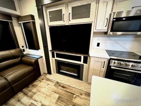 2022 Keystone Montana High Country 295RL RV Photo 2