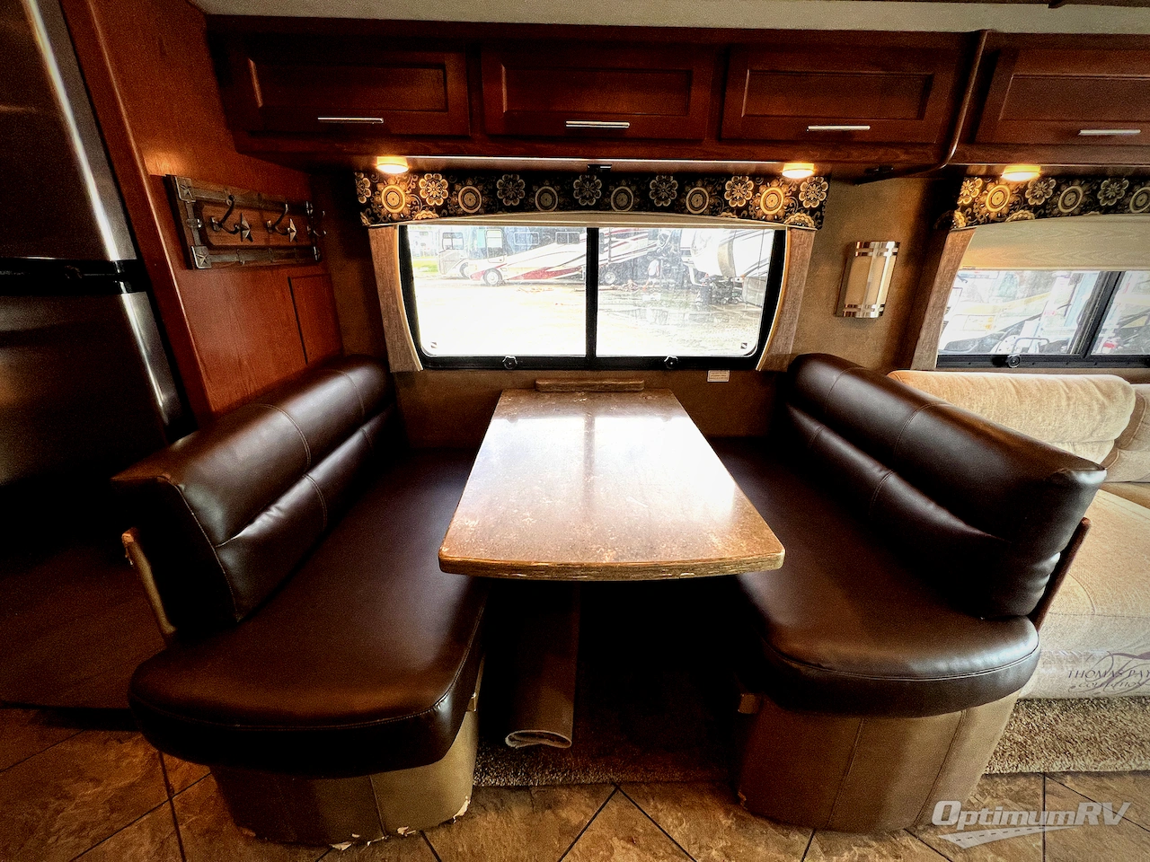 2015 Forest River Legacy SR 300 360RB Photo 9