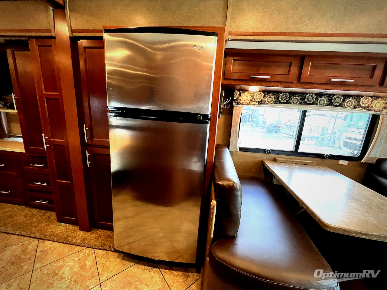 2015 Forest River Legacy SR 300 360RB Photo 15