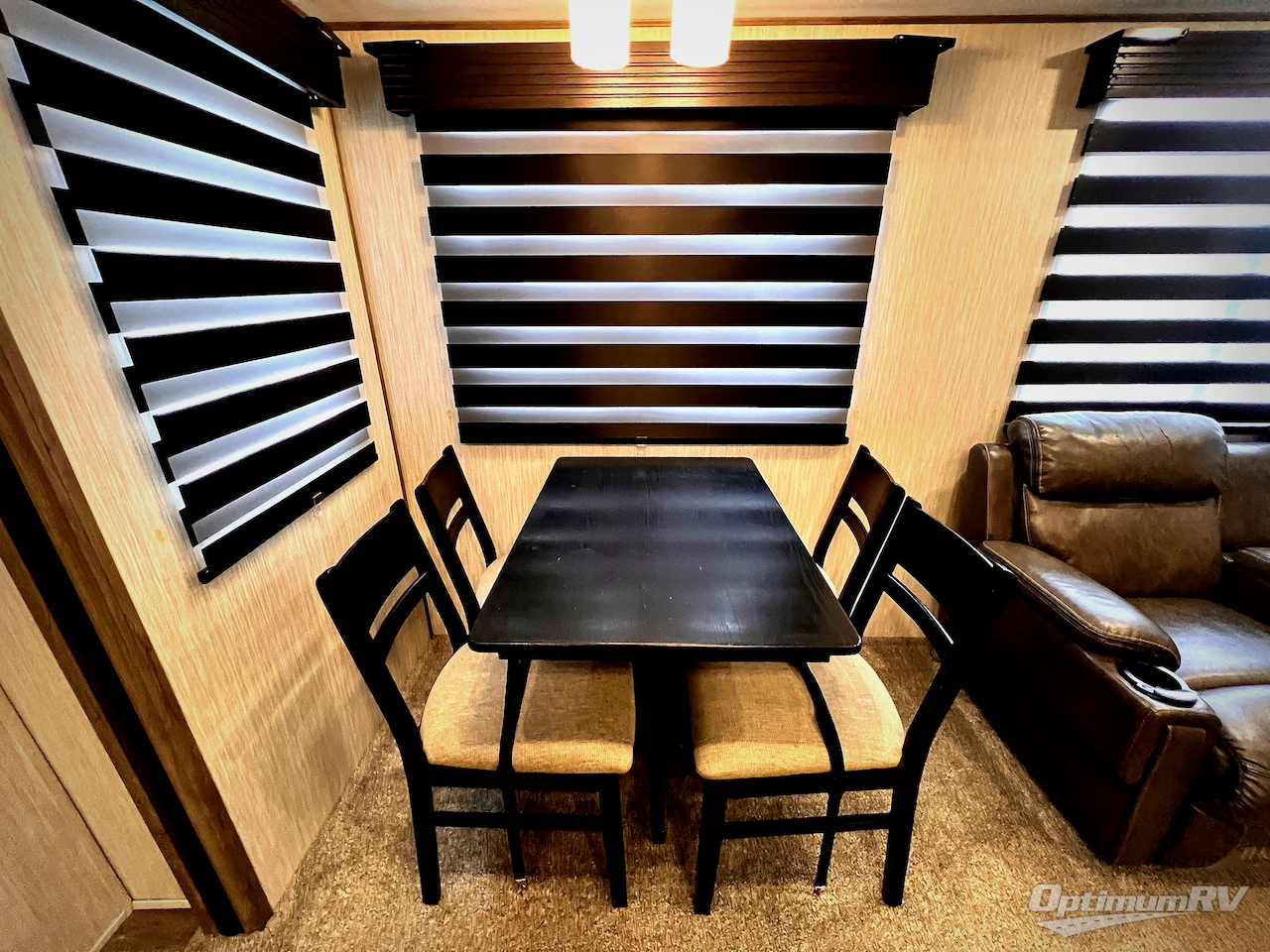 2020 Forest River Sabre 38DBQ Photo 23