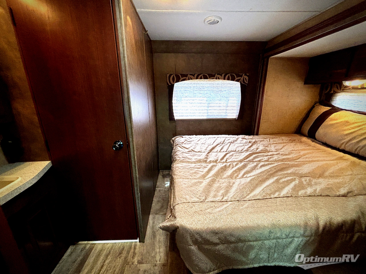 2016 Forest River Forester LE 2251SLE Chevy Photo 16
