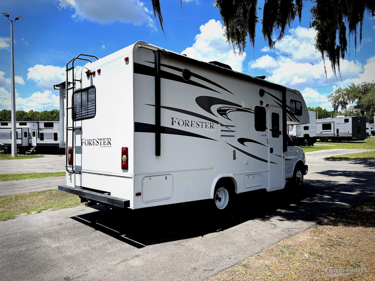 2016 Forest River Forester LE 2251SLE Chevy Photo 2
