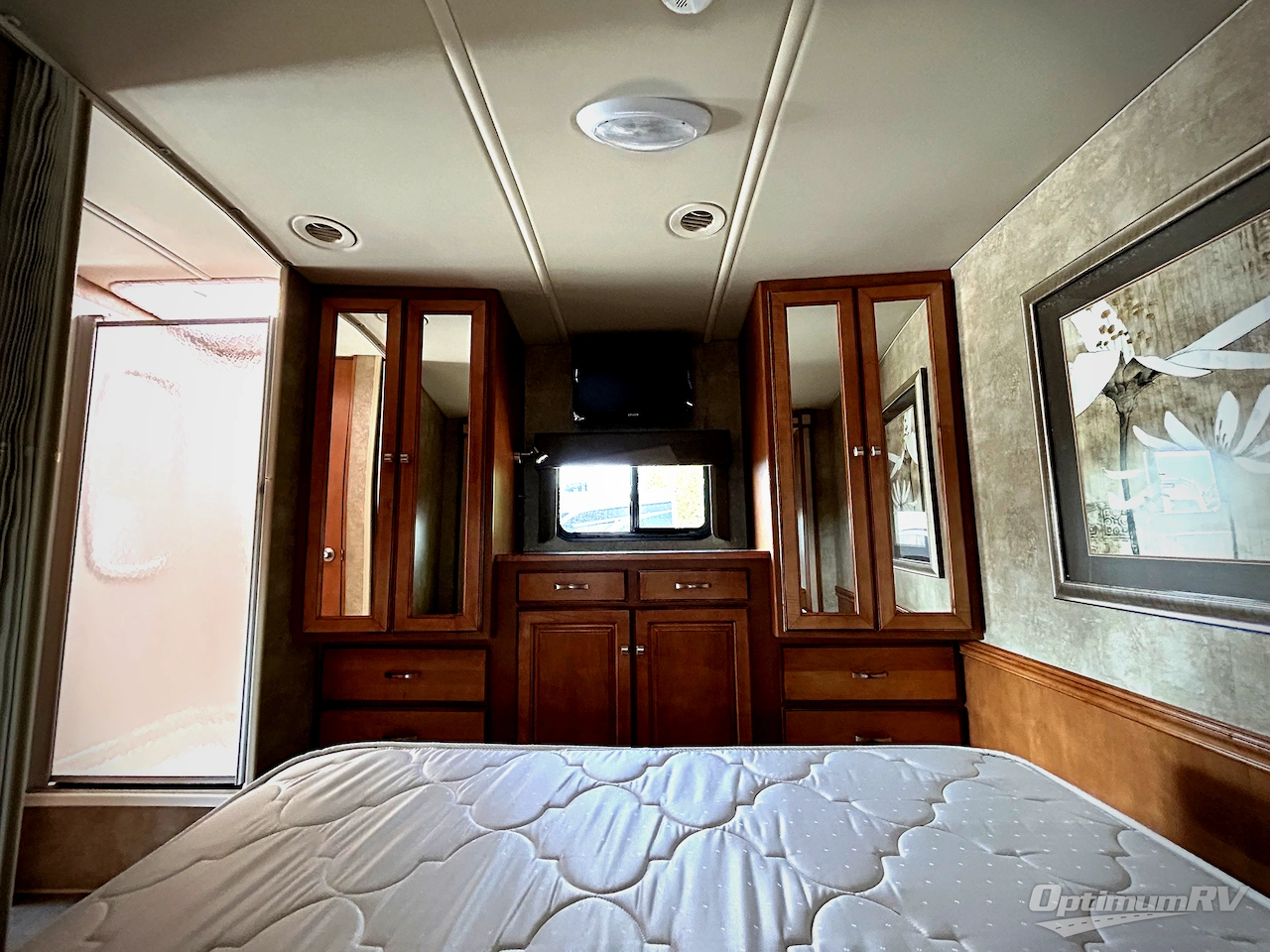 2014 Winnebago Vista 30T Photo 13