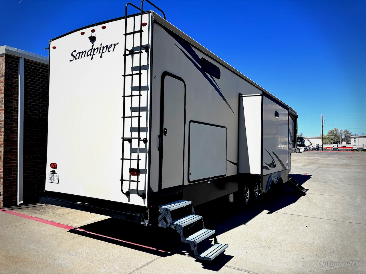 2021 Forest River Sandpiper 383RBLOK Photo 2