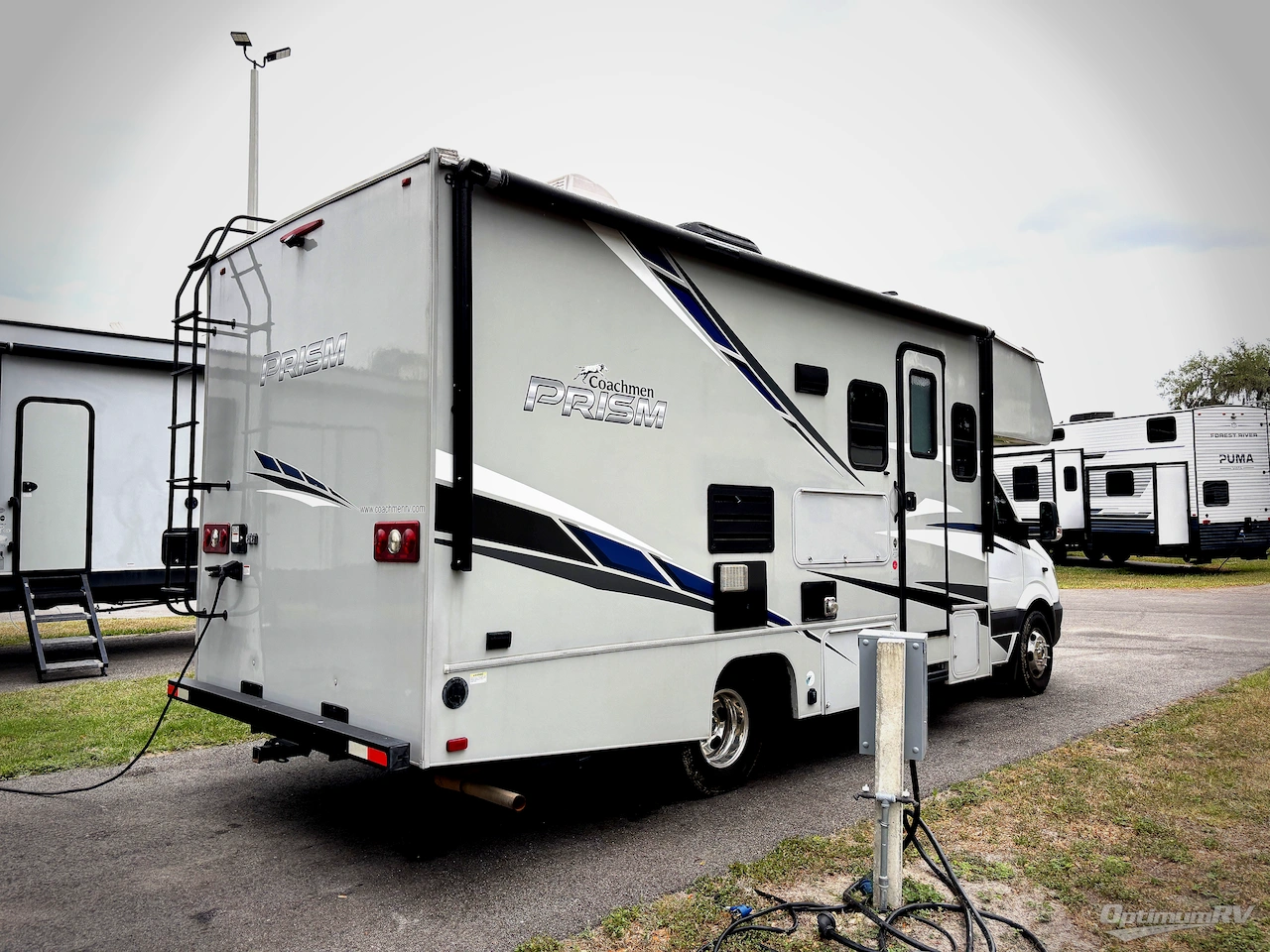 2019 Coachmen Prism 2200FS Photo 2