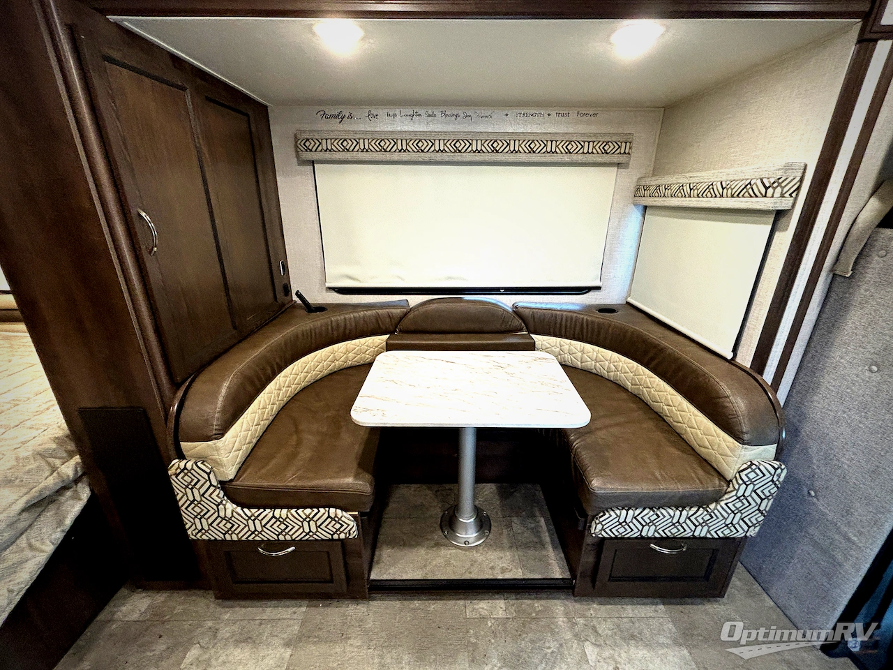 2019 Coachmen Prism 2200FS Photo 11