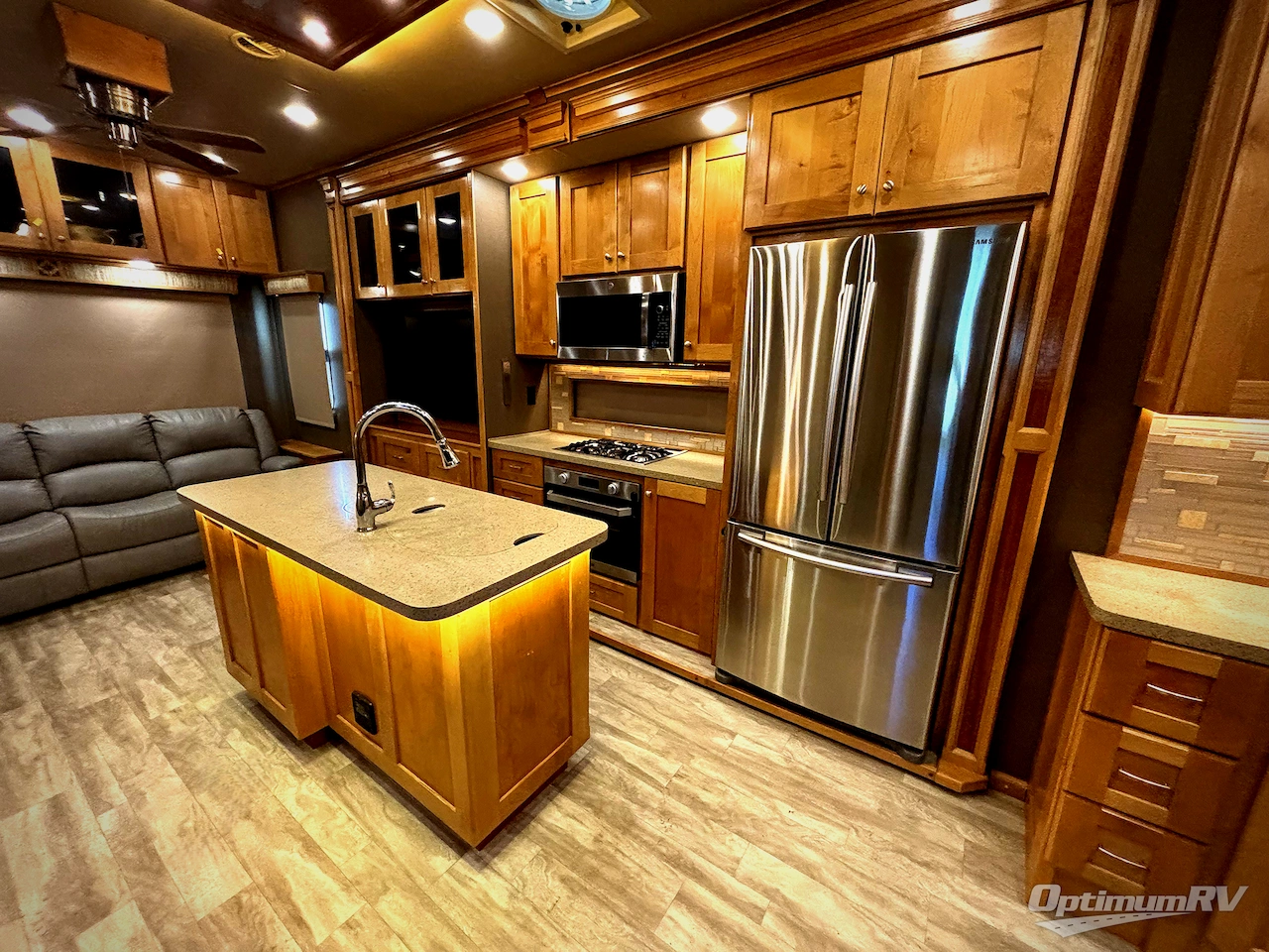 2019 VanLeigh Vilano 370GB Photo 14