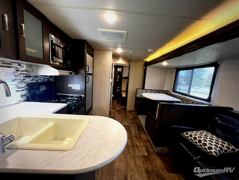 2019 Forest River Wildwood X-Lite 282QBXL RV Photo 2