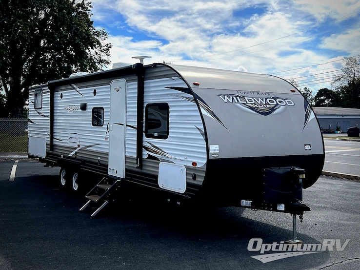 2019 Forest River Wildwood X-Lite 282QBXL RV Photo 1