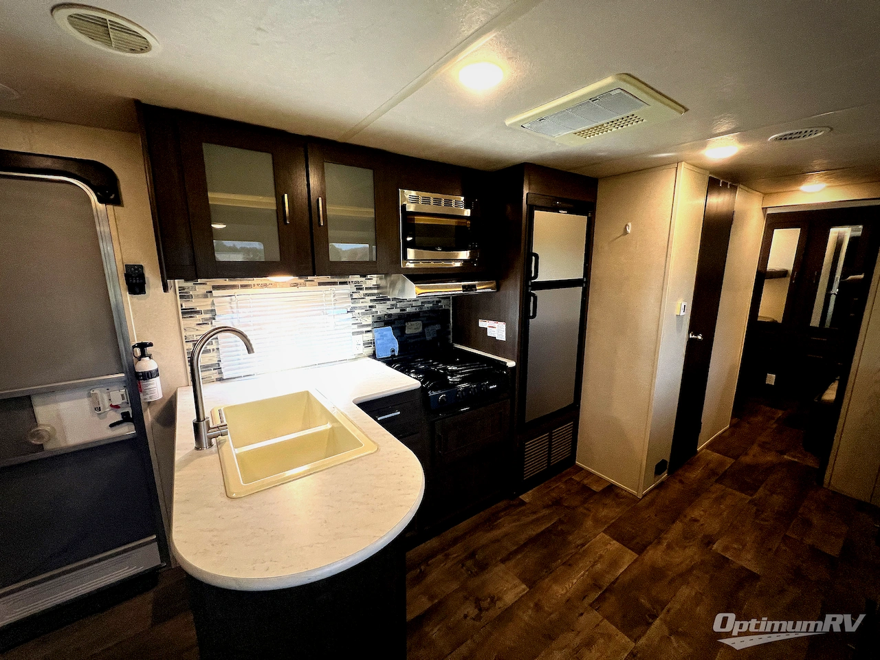2019 Forest River Wildwood X-Lite 282QBXL Photo 4