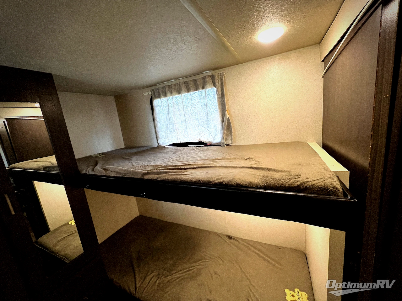 2019 Forest River Wildwood X-Lite 282QBXL Photo 12