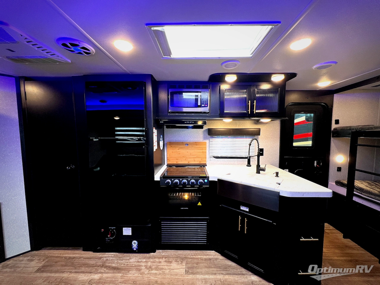 2022 Forest River Cherokee Grey Wolf 27DBH Photo 21