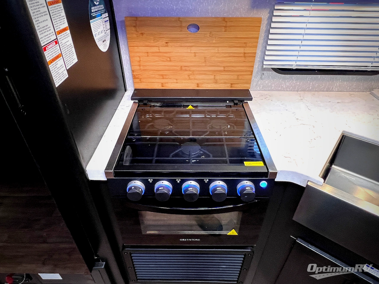 2022 Forest River Cherokee Grey Wolf 27DBH Photo 26