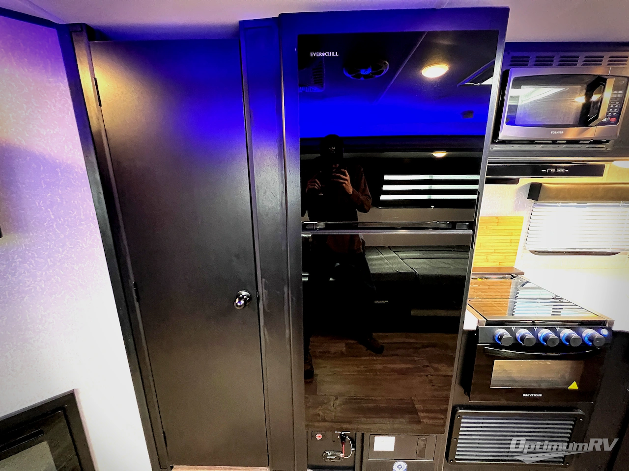 2022 Forest River Cherokee Grey Wolf 27DBH Photo 27