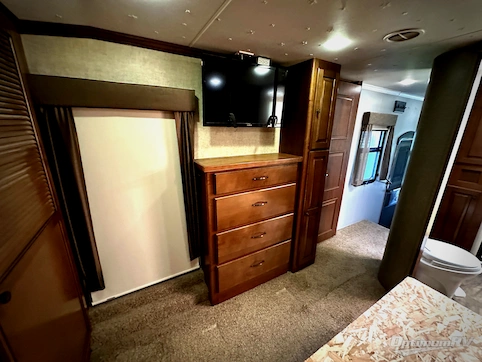 2015 Heartland Bighorn 3570RS RV Photo 4