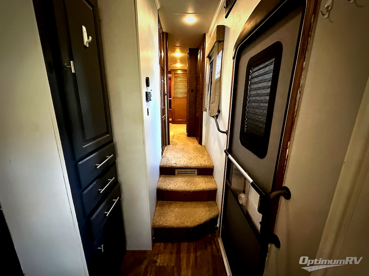 2015 Heartland Bighorn 3570RS Photo 14
