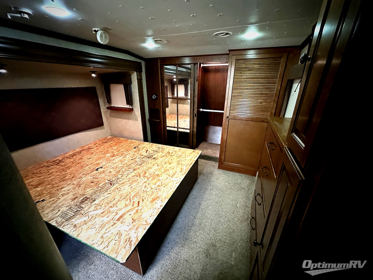 2015 Heartland Bighorn 3570RS Photo 17