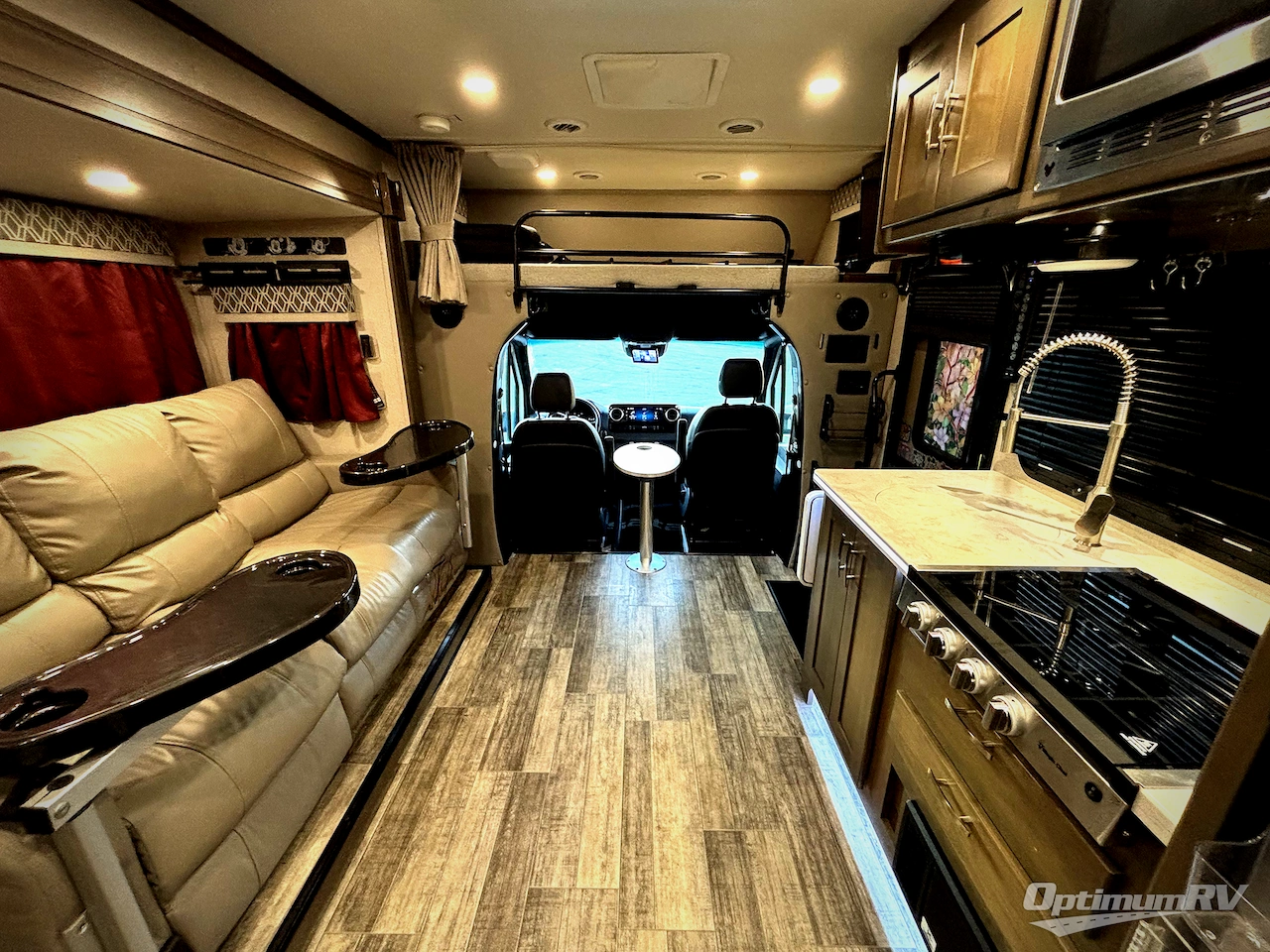 2022 Dynamax isata 3 24FW Photo 5