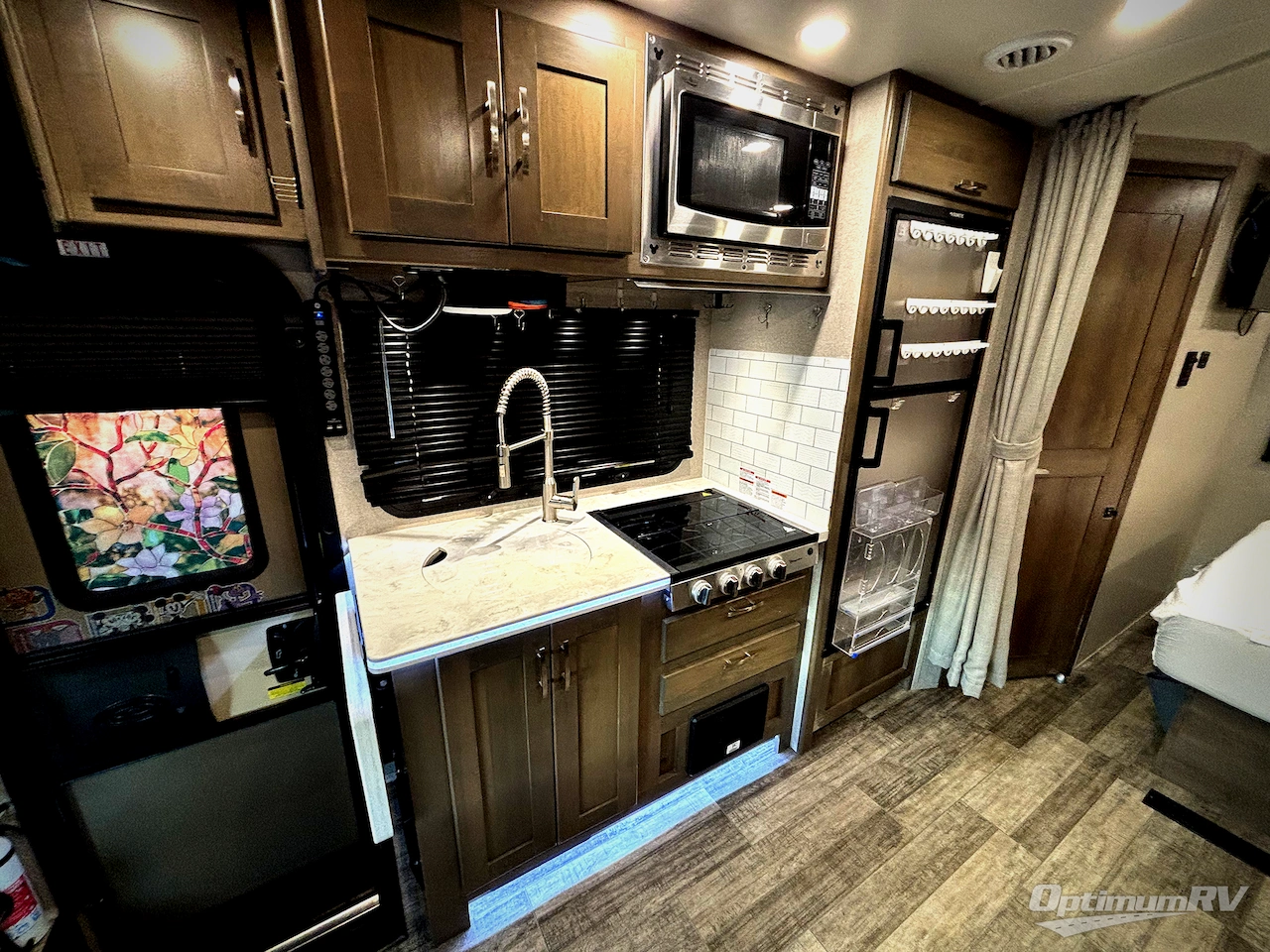 2022 Dynamax isata 3 24FW Photo 12