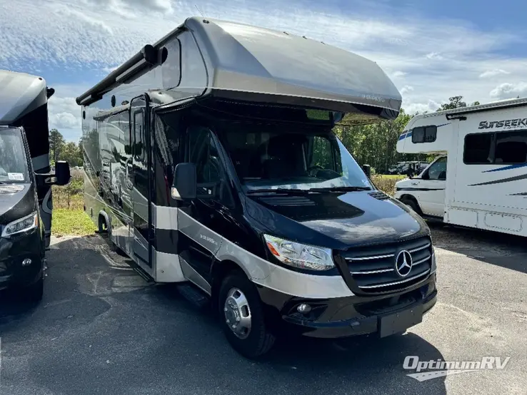 2022 Dynamax isata 3 Isata RV Photo 1