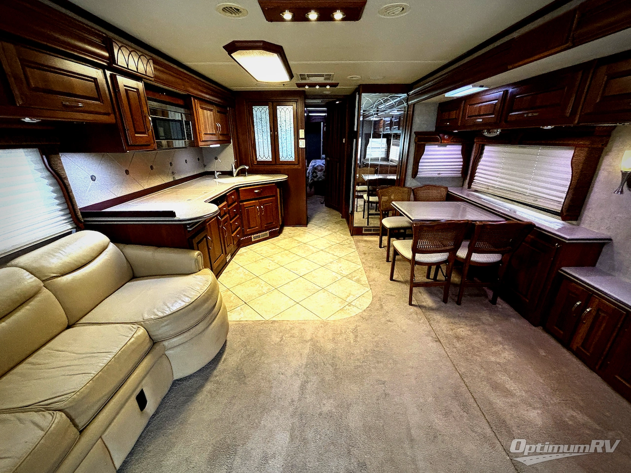 2005 Monaco Windsor 40PDQ Photo 4