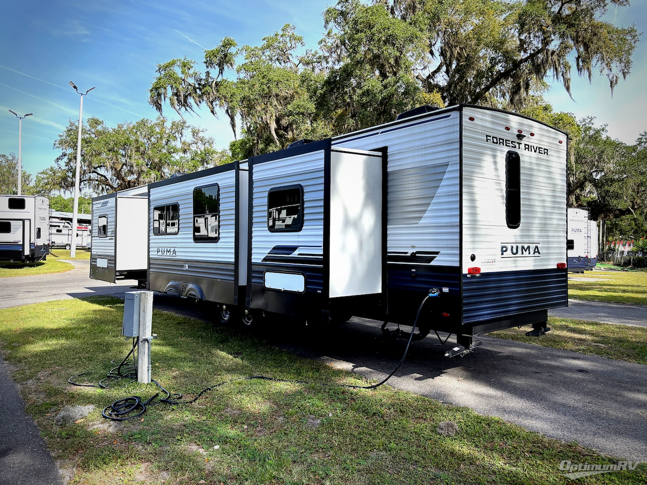 2025 Palomino Puma Destination 39DBT Photo 3