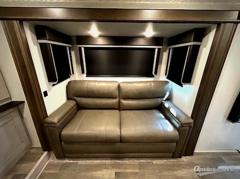2020 Keystone Montana High Country 381TH RV Photo 2
