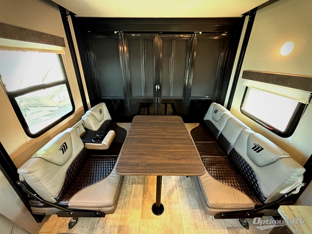 2020 Grand Design Momentum G-Class 21G Photo 8
