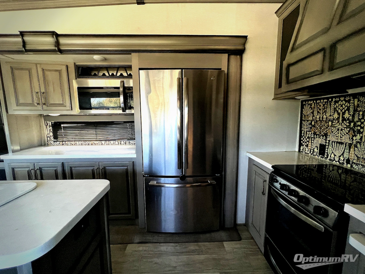 2021 Keystone Montana 3231CK Photo 12