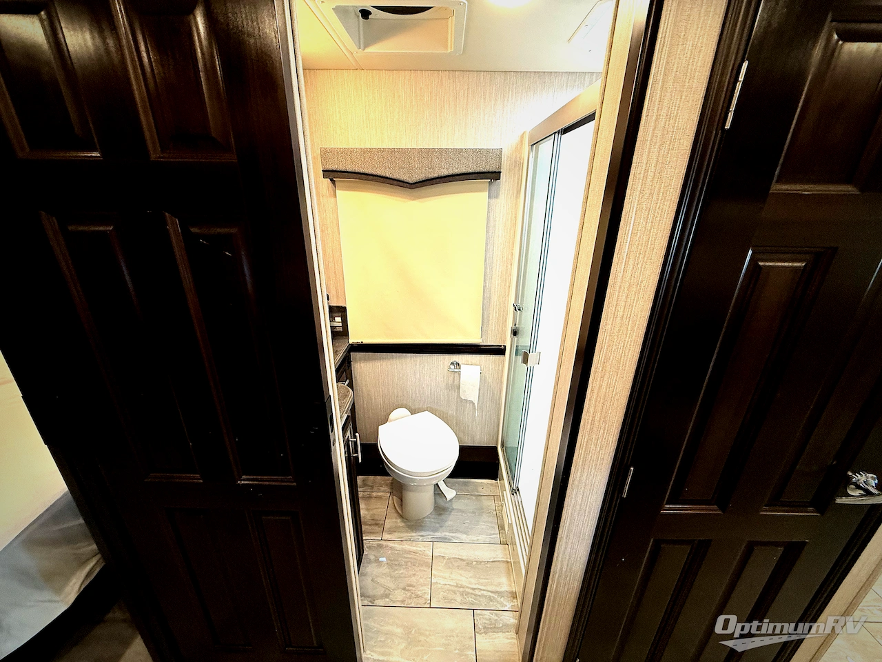 2021 Forest River Berkshire XL 40E Photo 27