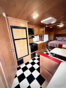 2018 Riverside Mt. McKinley 189 RV Photo 3