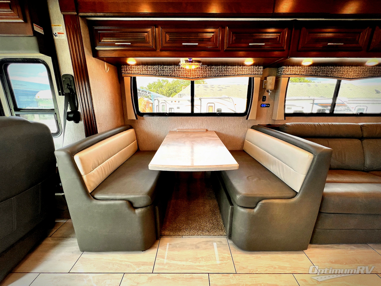 2021 Forest River Berkshire XLT 45CA Photo 12