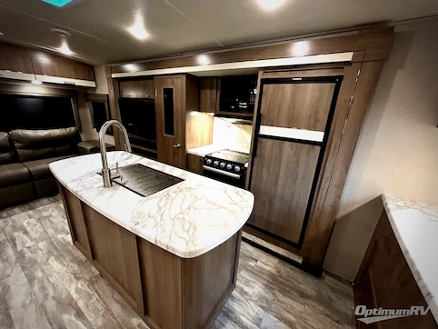 2022 Grand Design Imagine 2970RL RV Photo 4