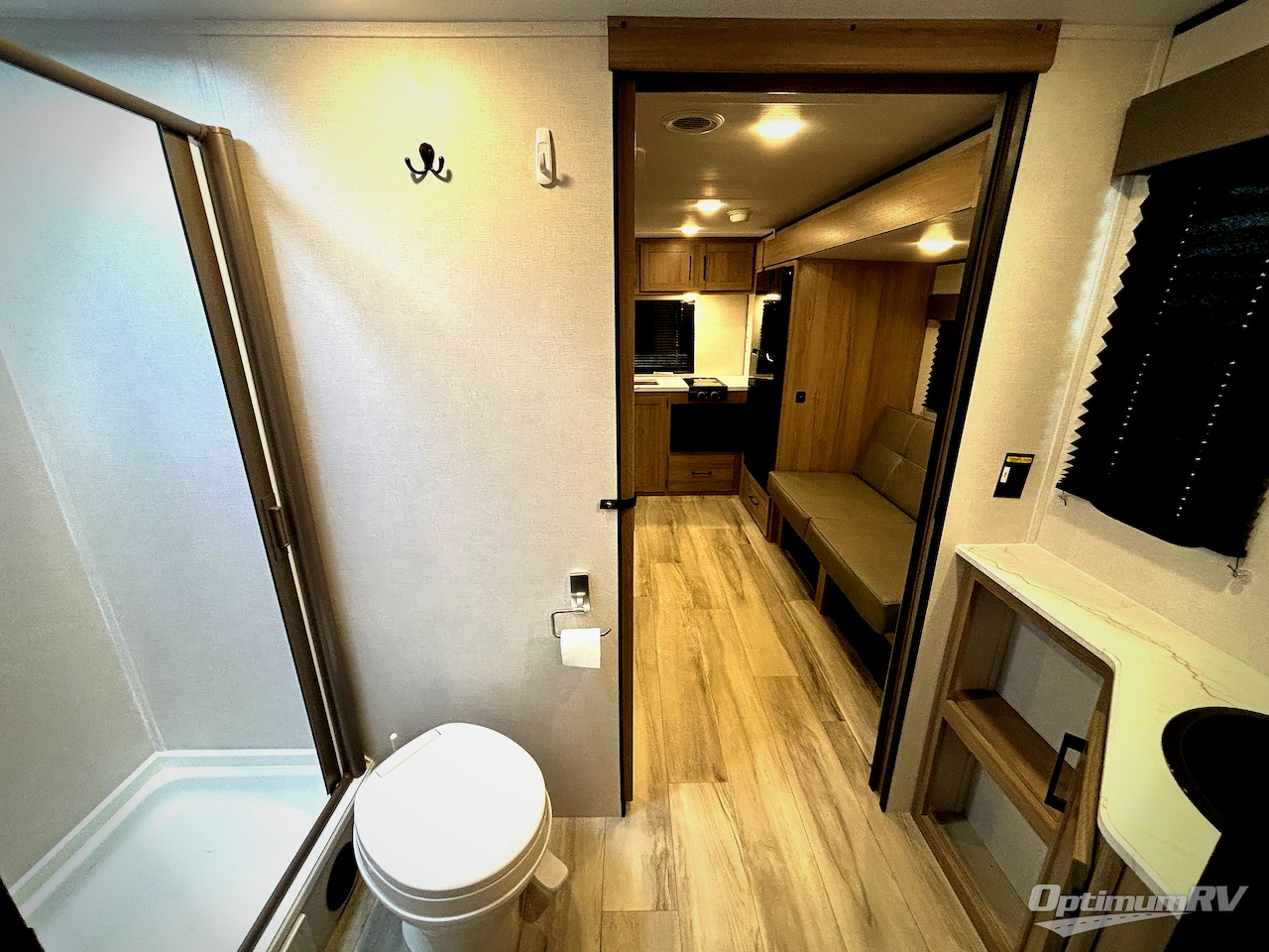 2025 Keystone Coleman Light 21RX Photo 8