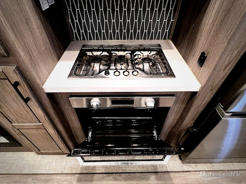 2022 CrossRoads Cameo CE3961MB RV Photo 2