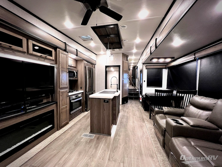 2022 CrossRoads Cameo CE3961MB RV Photo 1