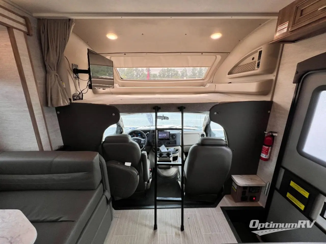 2021 Entegra Odyssey 31F Photo 6