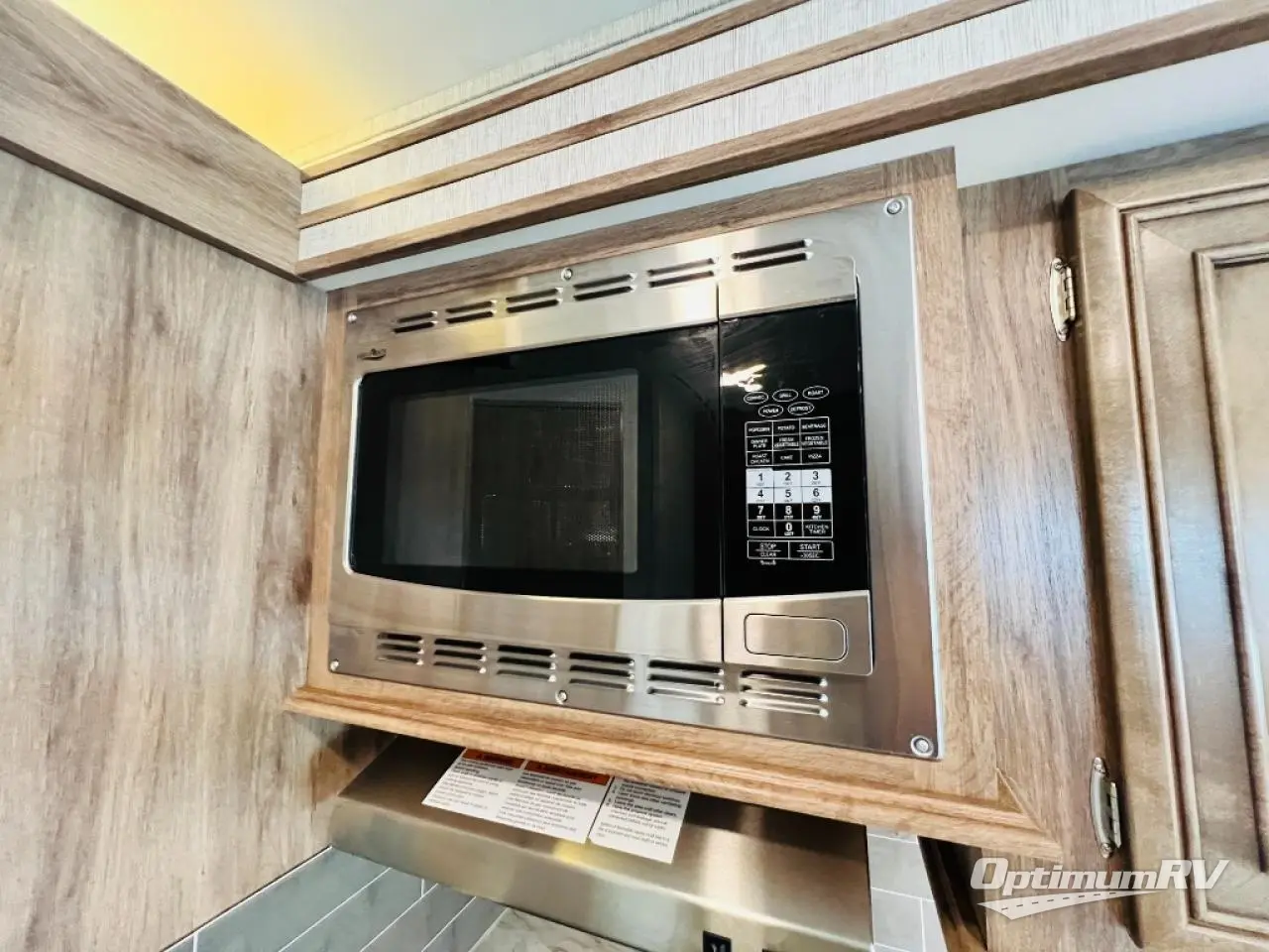 2021 Entegra Odyssey 31F Photo 20