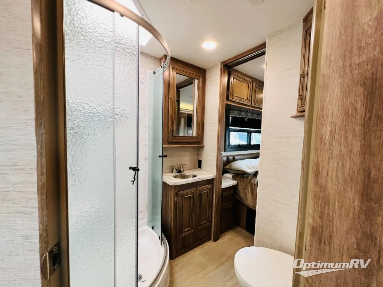 2021 Entegra Odyssey 31F Photo 23