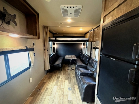 2019 Palomino Puma XLE Lite 27QBC RV Photo 2