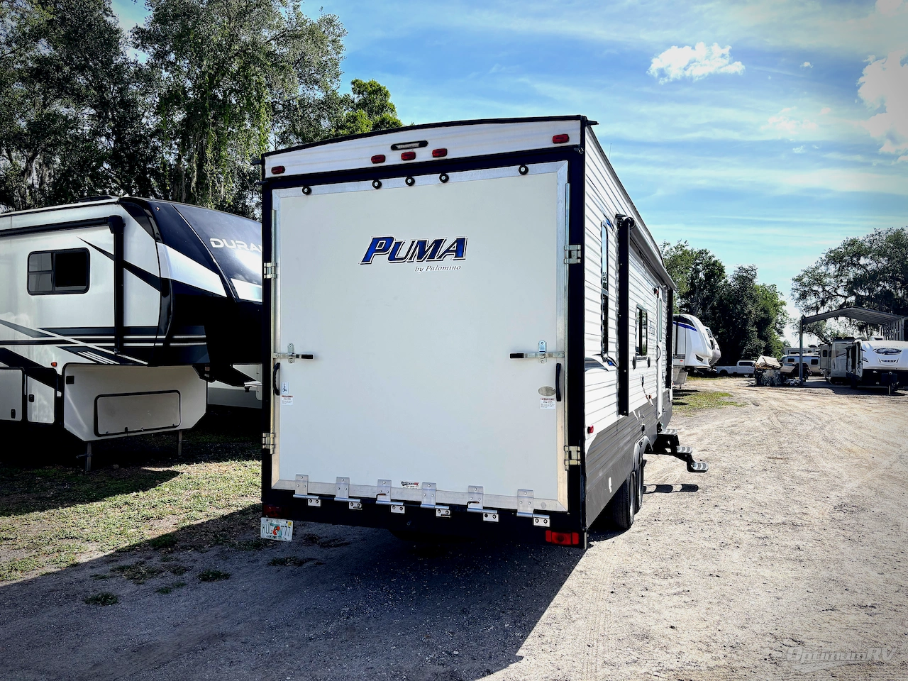 2019 Palomino Puma XLE Lite 27QBC Photo 2